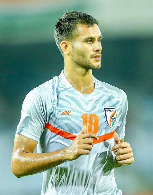 EBWORLD23's tweet photo. 🚨 | Exclusive : EB World understands that Anwar Ali's contract termination proposal has been accepted by the Player Status Committee (PSC) and the verdict will be decided on the basis of the reason of contract termination is legal or not.

#JoyEastBengal #EBWORLD https://t.co/jRT9hX5yl9