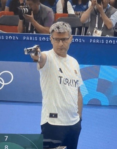 Fortesa Latifi tweet media