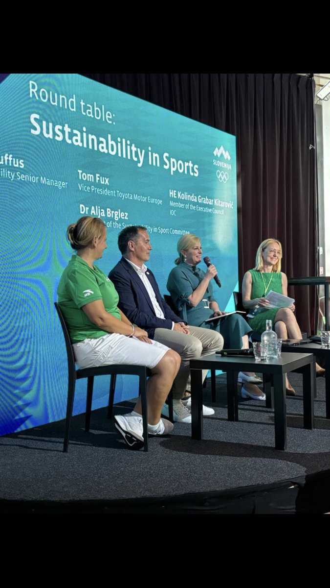 alja brglez (@alja_brglez) on Twitter photo Odlično obiskan dogodek v Slovenski hiši <a href="/TeamSlovenia/">Team Slovenia</a> in sklepna ugotovitev - <a href="/Paris2024/">Paris 2024</a> niso le 33. igre moderne dobe, so tudi 1. igre trajnostne dobe! Globok poklon mestu s takim posluhom za prihodnost! Odlično obiskan dogodek v Slovenski hiši <a href="/TeamSlovenia/">Team Slovenia</a> in sklepna ugotovitev - <a href="/Paris2024/">Paris 2024</a> niso le 33. igre moderne dobe, so tudi 1. igre trajnostne dobe! Globok poklon mestu s takim posluhom za prihodnost!