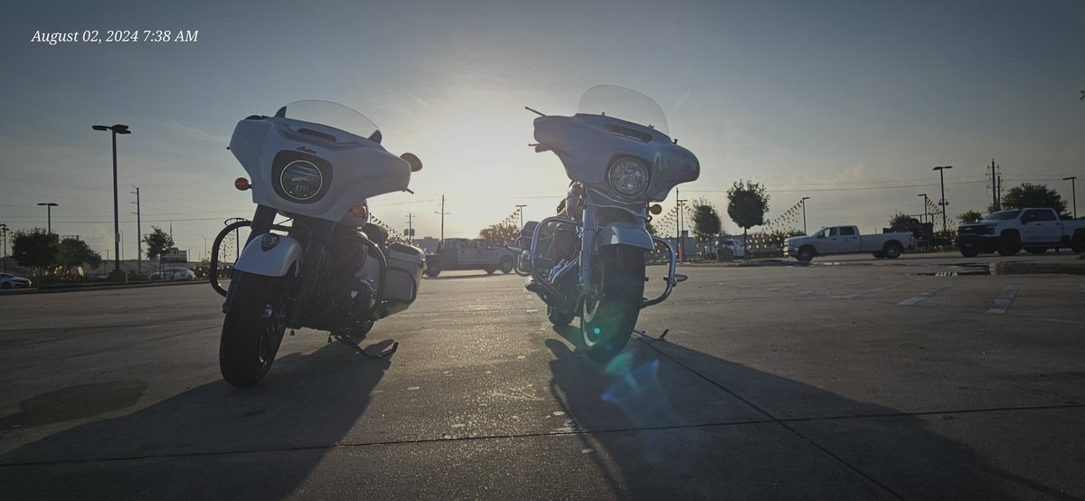 Nurse_D_'s tweet photo. @CamoCorey89 @rodryanshow Nice!! Ride safe brother!! No Sturgis for me, just a day trip to Lafayette for some good ol cajun food n cracklin. Keep the shiny side up ✌️ - Nurse D #homeroomforlifw https://t.co/FxoE0JxcYS