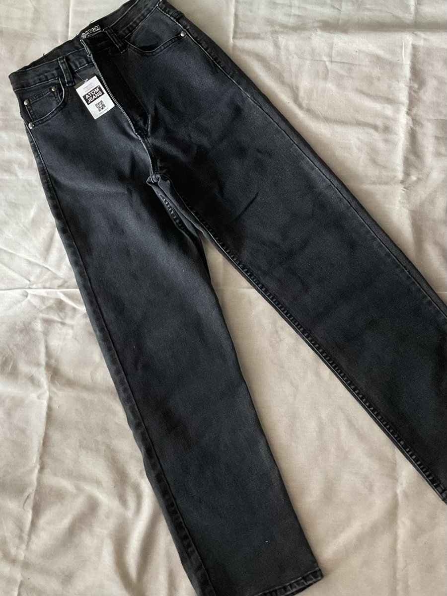 nongfared's tweet photo. Atom jeans มือ 1 ผ้ายืดได้นิดหน่อย เอว25-26 สพ36 ยาว39 ซื้อมาใส่ไม่ได้ 
🎀 150 ฿ รวมส่ง 

#ส่งต่อเสื้อผ้า #โล๊ะตู้ #เสื้อผ้ามือสอง #ส่งต่อเสื้อผ้ามือสอง #ส่งต่อเสื้อผ้ามือ2 #ส่งต่อชุดว่ายน้ำ #ส่งต่อบิกินี #ส่งต่อกระเป๋า https://t.co/TRLV3B3QDl