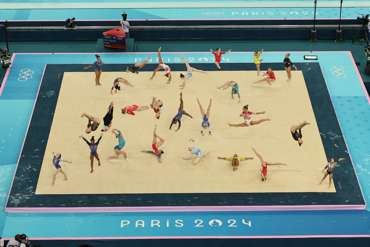 ARTistic Gymnastics. 🖼️