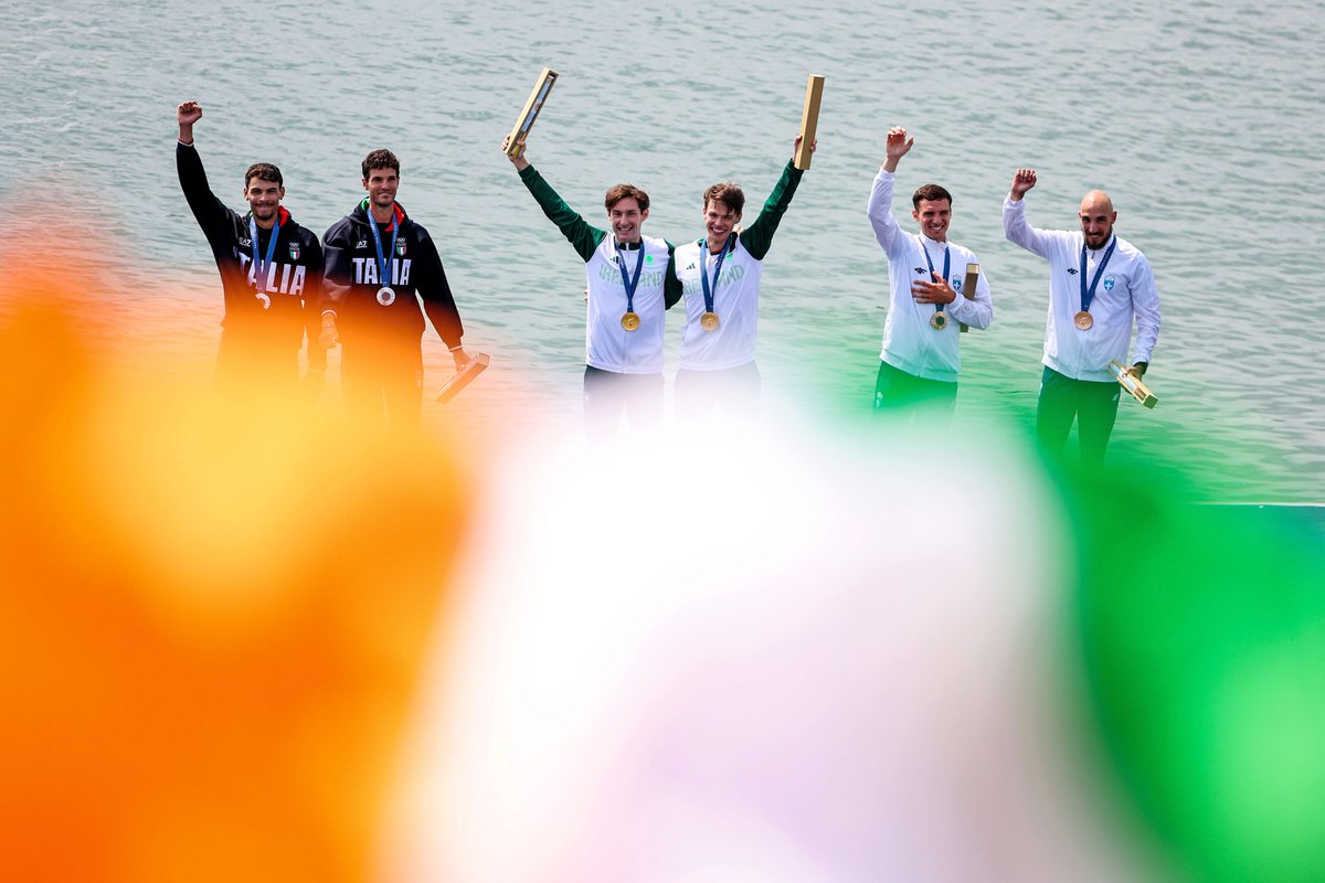 James Crombie (@inphojames) on Twitter photo Ireland’s Paul O’Donovan and Fintan McCarthy celebrate with their gold medals after winning the Lightweight Men's Sculls Final <a href="/Paris2024/">Paris 2024</a> Ireland’s Paul O’Donovan and Fintan McCarthy celebrate with their gold medals after winning the Lightweight Men's Sculls Final <a href="/Paris2024/">Paris 2024</a>