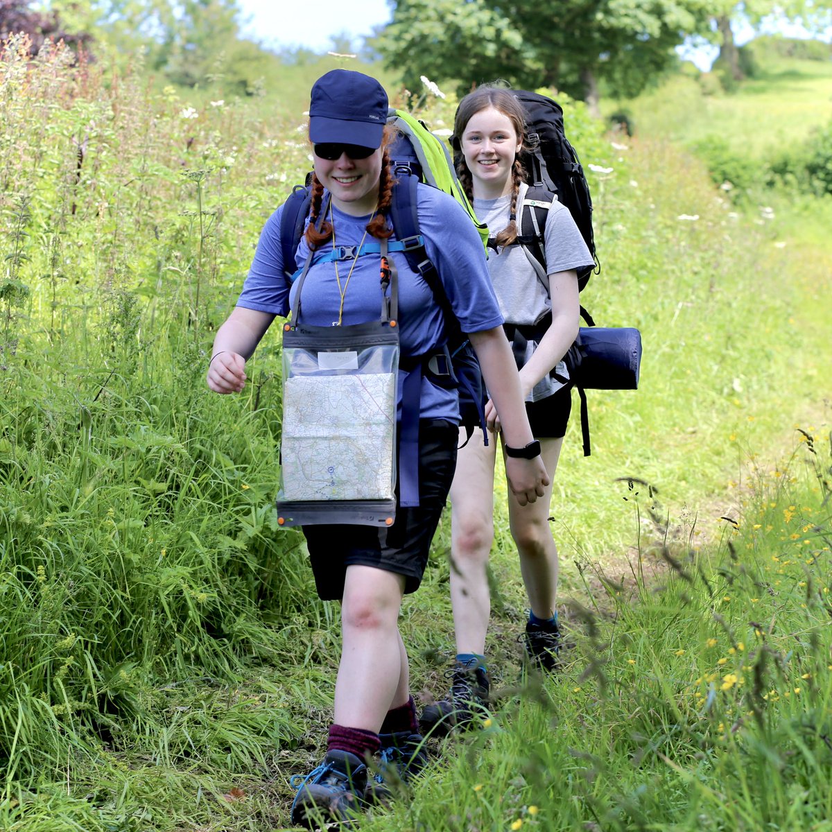 Why not have a photo shoot at the same time as completing your bronze expedition..? 📸 
#bronze