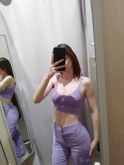 Watch 🍯's leaked NSFW photo on TwXstars