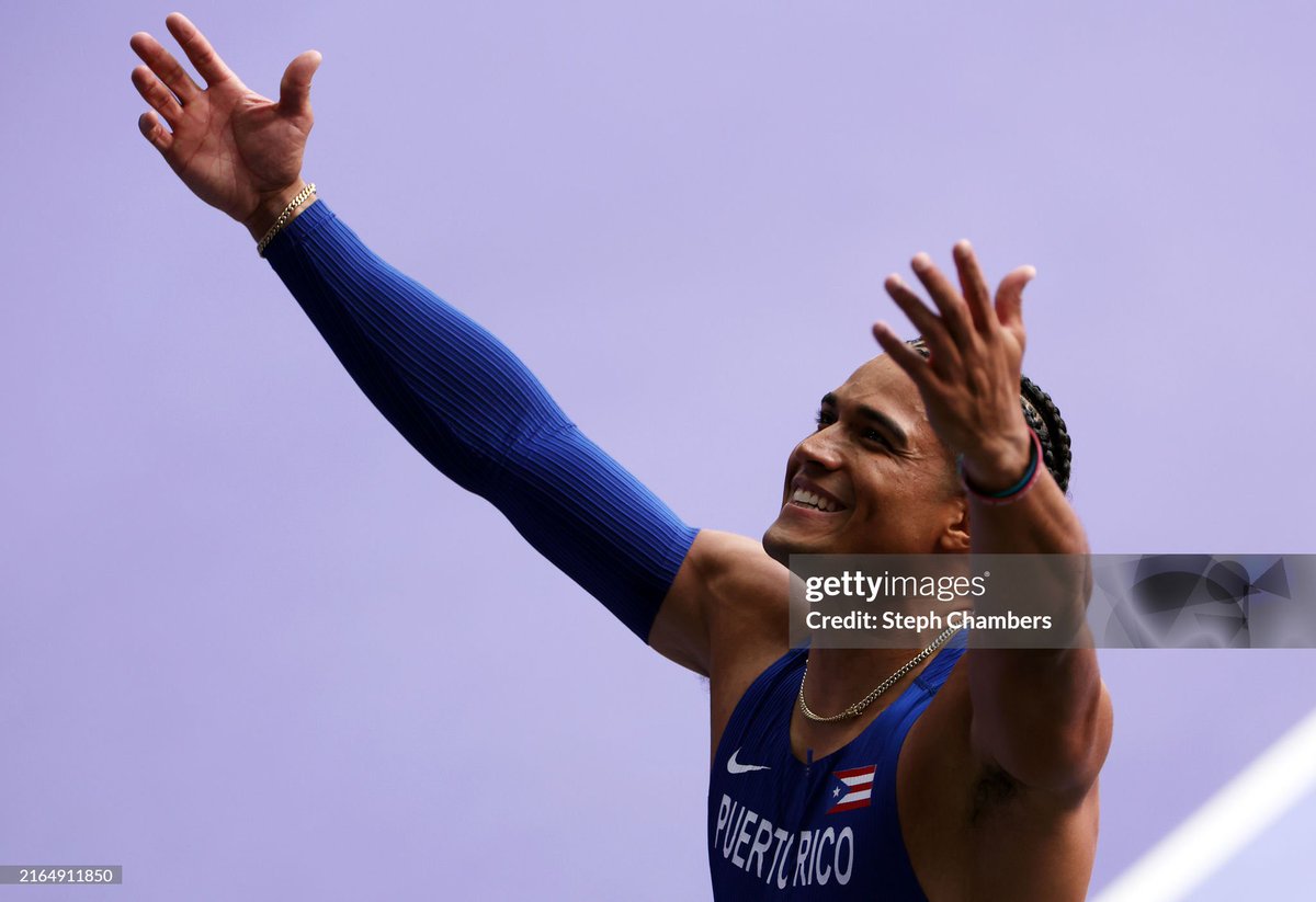 BREAL412's tweet image. In France this morning, Puerto Rican decathlete Ayden Owens-Delerme celebrates after running the 100-meter dash and the moment is captured by Getty photographer Steph Chambers. Both are North Allegheny High School grads. Pretty cool. #Olympics