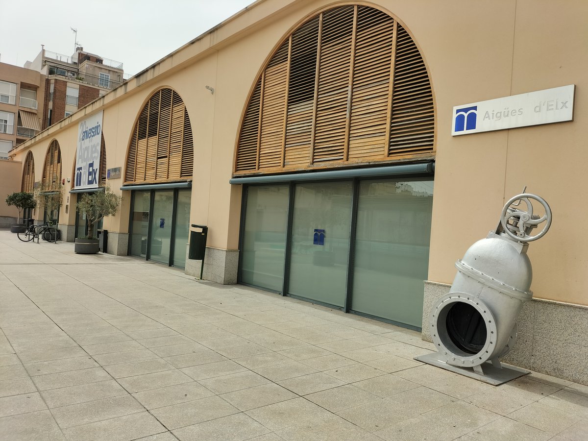 aigueselx's tweet photo. 📢 ¡Buenas noticias para la sostenibilidad urbana!
Hemos recibido una subvención de 82.049€ de @GVAavin para un proyecto de Compra Pública Innovadora. 🌍♻️ Ayudará a implementar en compra pública criterios de economía circular alineada con los objetivos de la Agenda Urbana 🏙️ https://t.co/DRlCsUcY1v