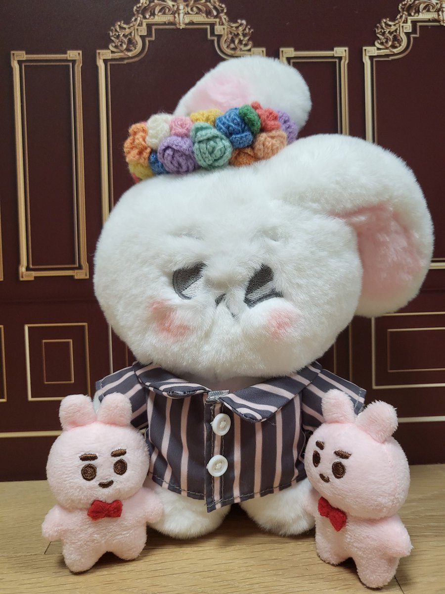 준면아 벌써 버블이 900일이래!!!
우리 준면이 늘 좋은 것만 보고 좋은 것만 들어♡
(의상은 터래기가 빌려줌)
#준면버블 #수호버블 #토백버블