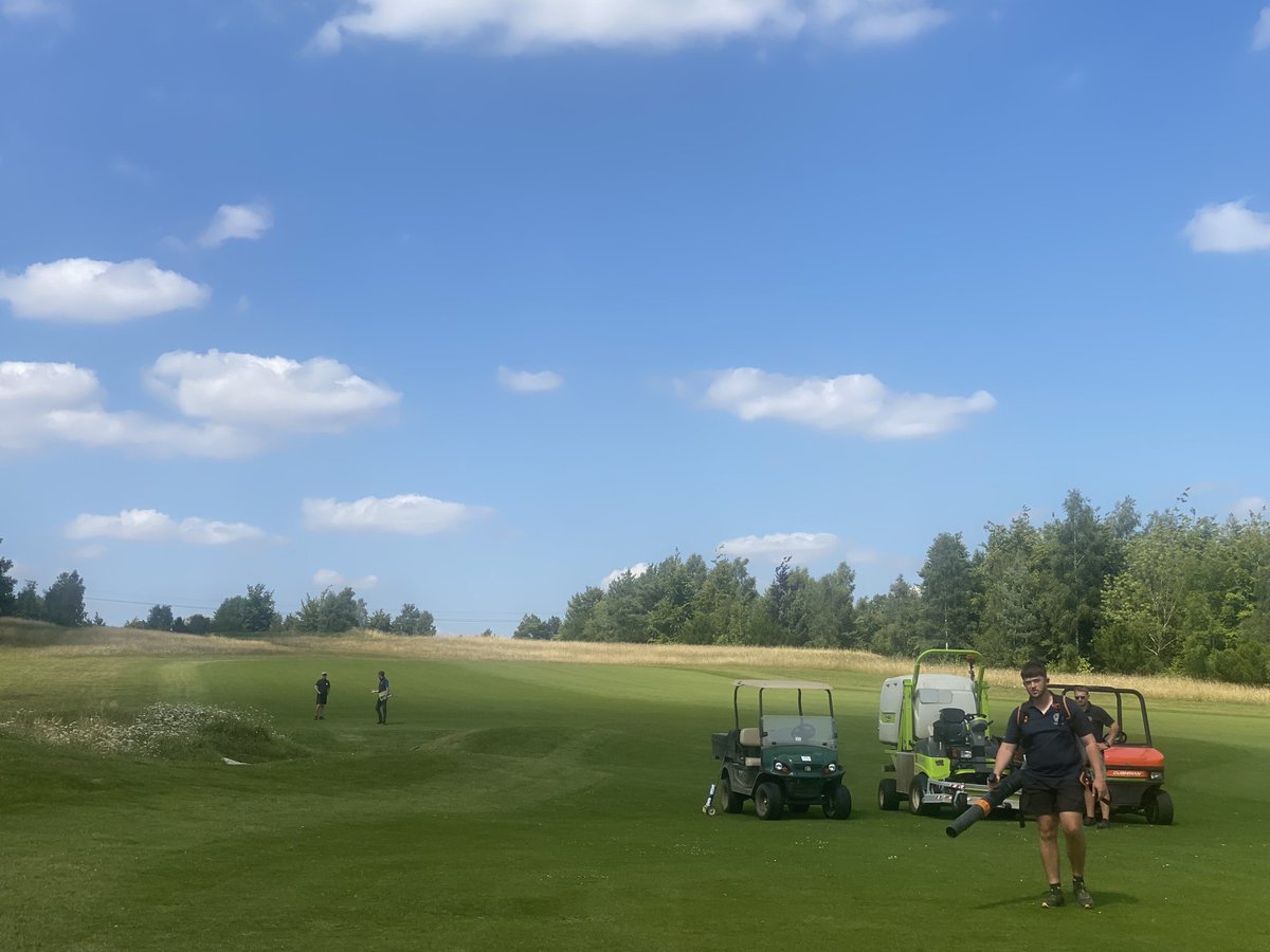 This week on the Wandlebury course <a href="/gogmagog_golf/">The Gog Magog G.C.</a> club amongst other duties we adjusted the fairway cutting lines into the newly seeded areas from phase 2 of the construction, also to reduce heat stress on staff turf and machines we started our working day earlier than usual ⛳️