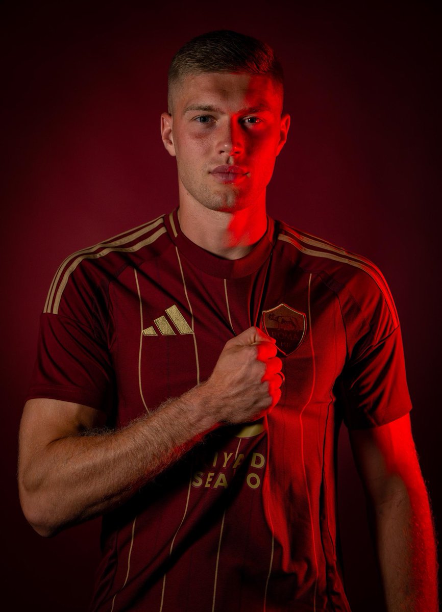 AS Roma English tweet media