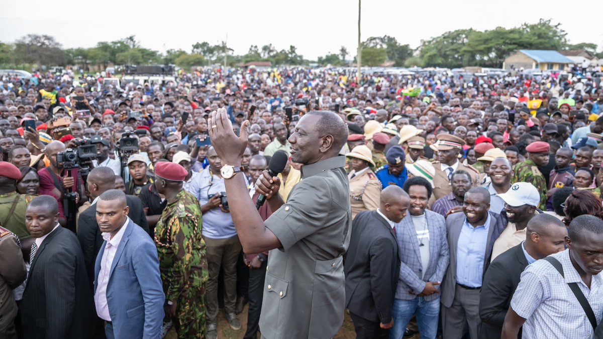 Over 1 M people requested the president to have a word with him today while in Eldama Ravine
If you will vote, President Ruto again Retweet this