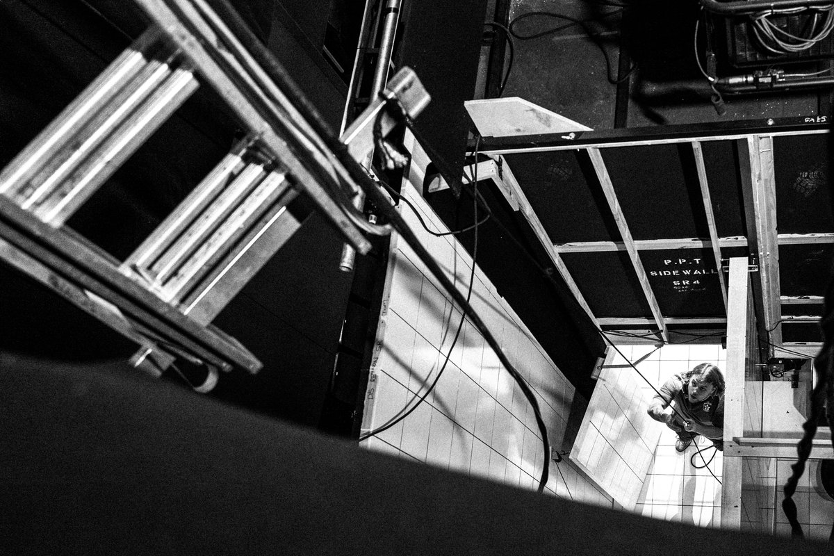 Only 10 performances left. #PPTOnStage

🎟️: peopleplacesandthingsonstage.com 
📸: #MattHumphreyImages