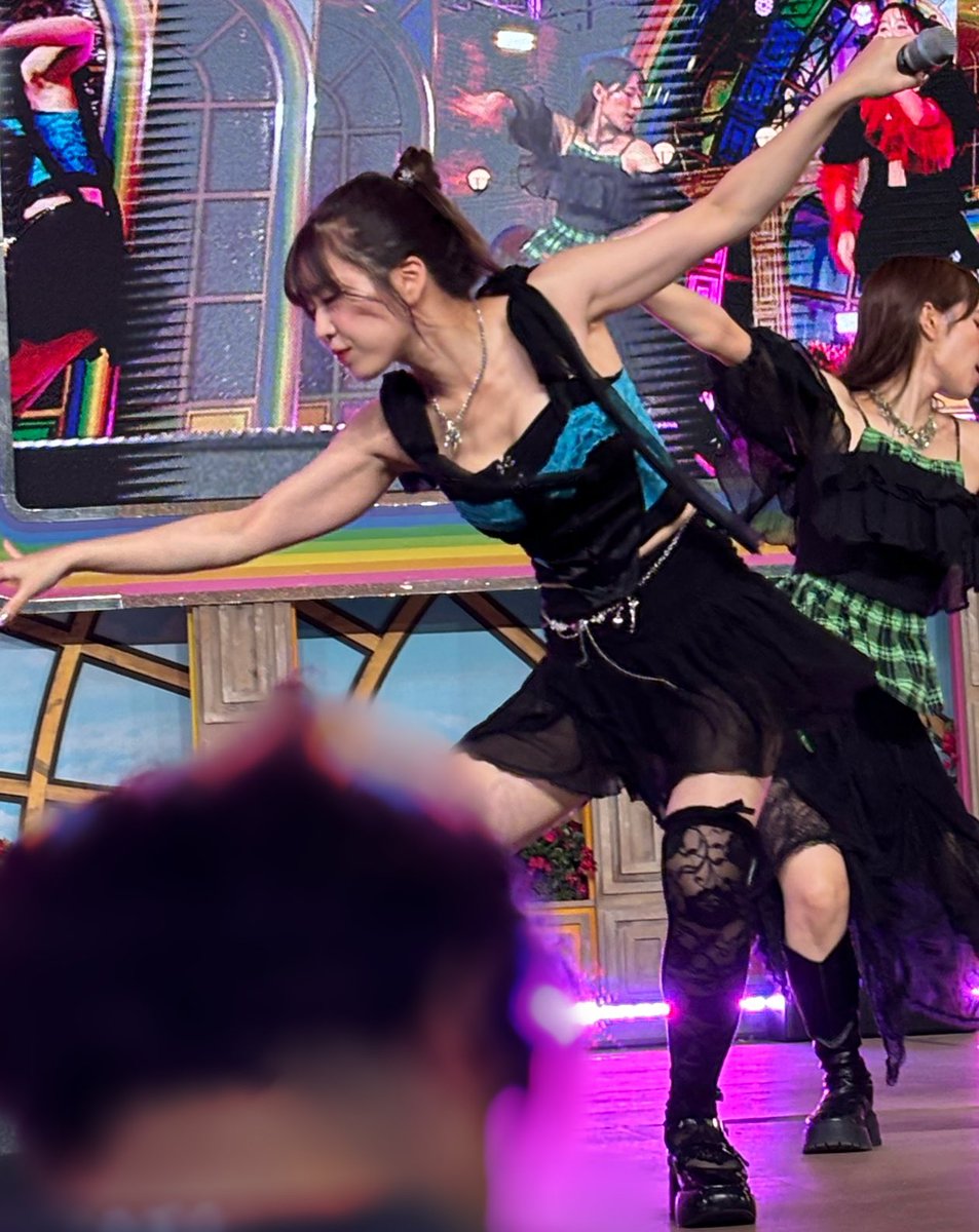 nojiusaaa's tweet photo. 取り急ぎ、この奥津マリリの筋肉すごく良いですよね???
#アイドル
#idol
#筋肉
#フィロソフィーのダンス
#奥津マリリ
#マリチチ
#フィロのス
#TIF2024
#muscle
#dance
#japaneseidol
#japanesegroup
#danceforphilosophy https://t.co/OmzSdCNlaF