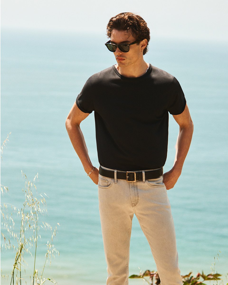 mavijeans's tweet photo. Grab these pants for your Summer Friday adventures. Go ahead, clock out early. We won’t tell. Shop light summer pants at our link in bio. https://t.co/icgOltwlci