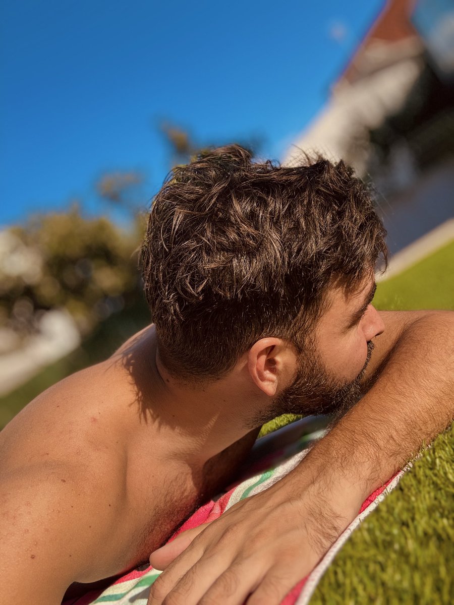 christopher_LPS's tweet photo. Enfin les vacances 😎 https://t.co/Id4N7l8vct