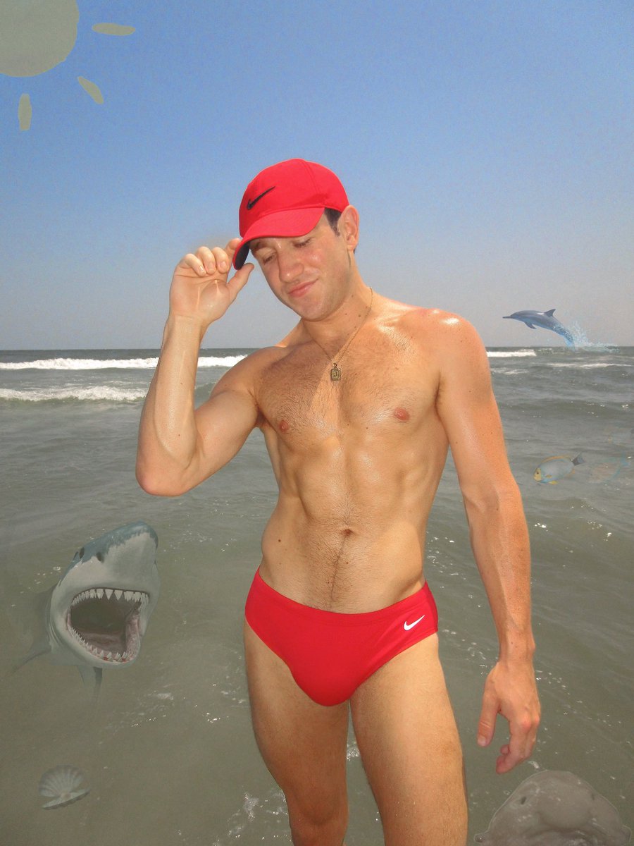 troyallenserena's tweet photo. enjoy(ing) the view :) https://t.co/qvLton3Mi3