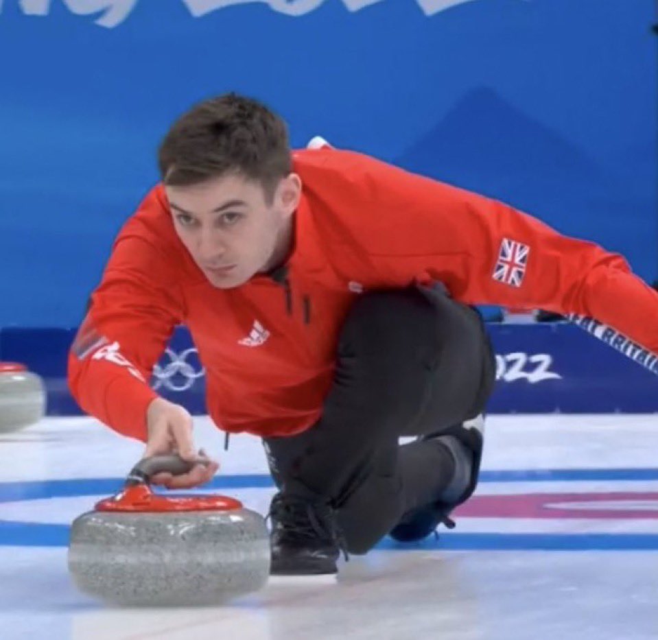 Okay Carlos Sainz, Oscar Piastri, Valterri Bottas and now George Russell are at the Olympiacs who is next ????