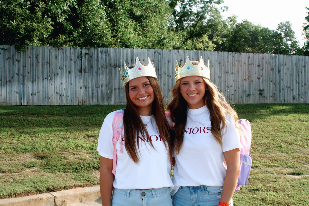 Germantown Softball (@ghsmavssoftball) on Twitter photo Happy last first week of school for our seniors! We’re thankful for this group & can’t wait to hit the field together 🖤
<a href="/GHSMavericks/">Germantown Mavericks</a> #WelcomeToTheRanch #GoMavs Happy last first week of school for our seniors! We’re thankful for this group & can’t wait to hit the field together 🖤
<a href="/GHSMavericks/">Germantown Mavericks</a> #WelcomeToTheRanch #GoMavs