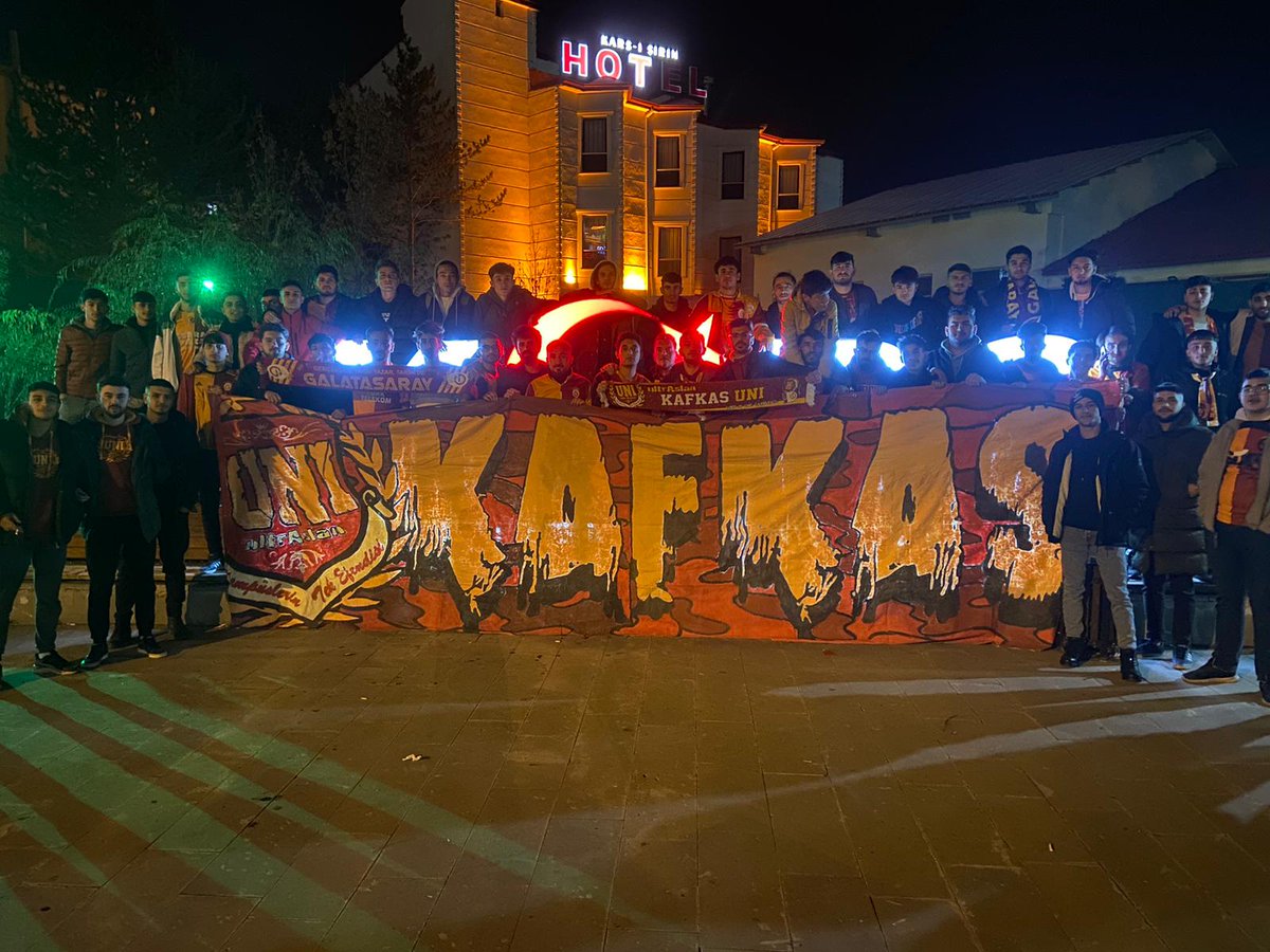 İyi Geceler #GALATASARAY Ailesi 

#ultrAslanUNI
#DoğuAnadoluBölge