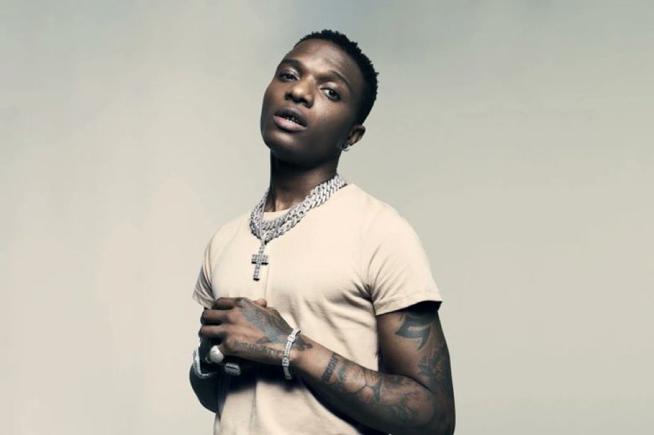 WizkidGallery's tweet image. .@wizkidayo's "MOOD" (ft @BNXN)

- Gold In Canada 🇨🇦 
- Gold In US 🇺🇸
- In South Africa 🇿🇦 
- Silver In UK 🇬🇧 🆕