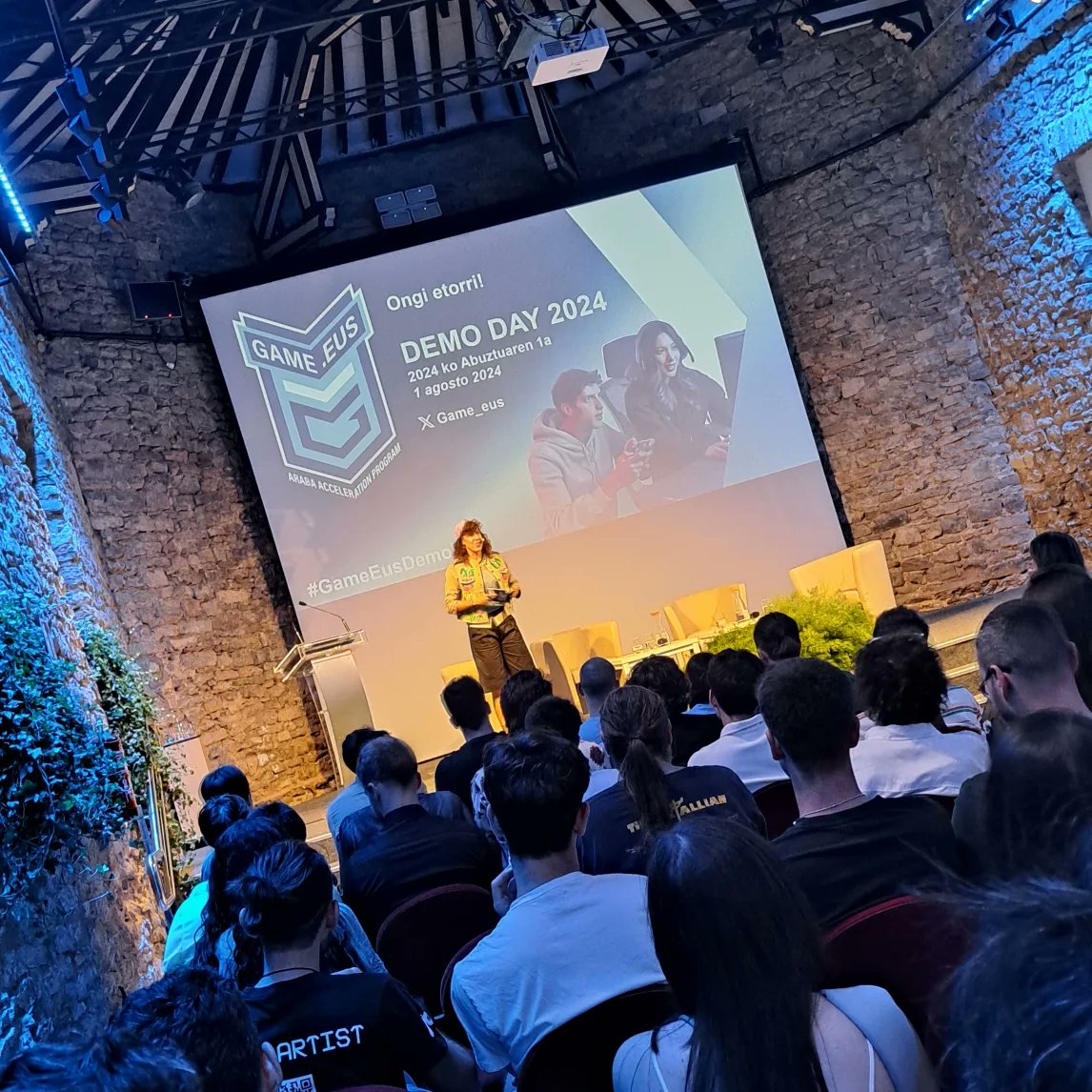 StudioZomorro's tweet photo. Atzo @game_eus ek antolatutako Demo Day 2024-ra joateko zortea izan nuen. Bertan jende ikaragarria ezagutzeaz gain aurtengo proposamen interesgarriak jokatzeko aukera izan nuen! Zorte on GamesCon-en!

@gaua_games 
#gameeus #topaketa #kultura #bideojokoak #networking #gasteiz https://t.co/z98VaHPVER