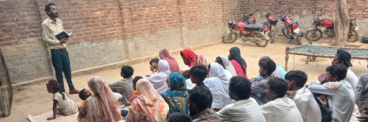 Someday the King of kings will return. He won't need to be elected, and there will be no debates. Every knee will bow, and every tongue will confess: Jesus Christ is Lord! ✝️ Amen ✝️ 🙏 ❤️👑😇🕊