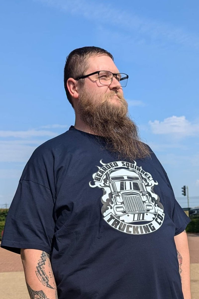 Bearded5quirrel's tweet photo. A sneak peak of what's next to be released on the shop https://t.co/RSThEz0QvW we had these to see how they would turn out by the amazing @Howsafeltd https://t.co/iXx3jkws7p