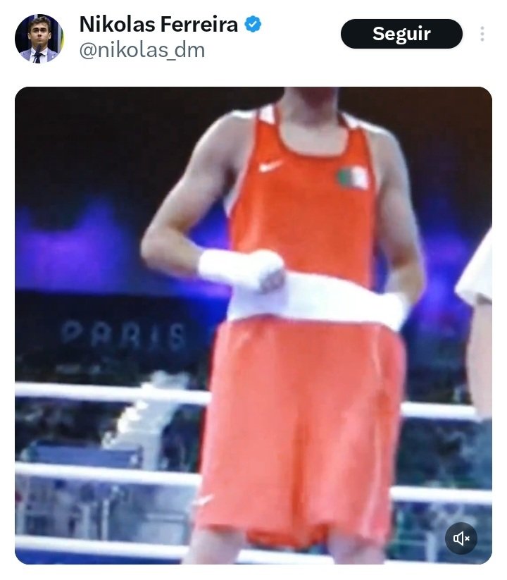 Salário mensal de R$ 44 mil.
Verba de gabinete: R$ 117 mil (só em junho)
Cota parlamentar: R$ 211 mil em um semestre
 + apartamento funcional, ajuda de custo, diárias, plano de saúde.

Pro cara ficar procurando pinto imaginário em uma mulher da Argélia