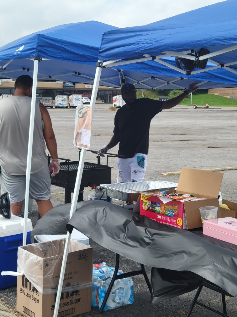 Every one come out to springfield to get some fresh fried fish right across from the  roberston co  sheriff dept

Let's go