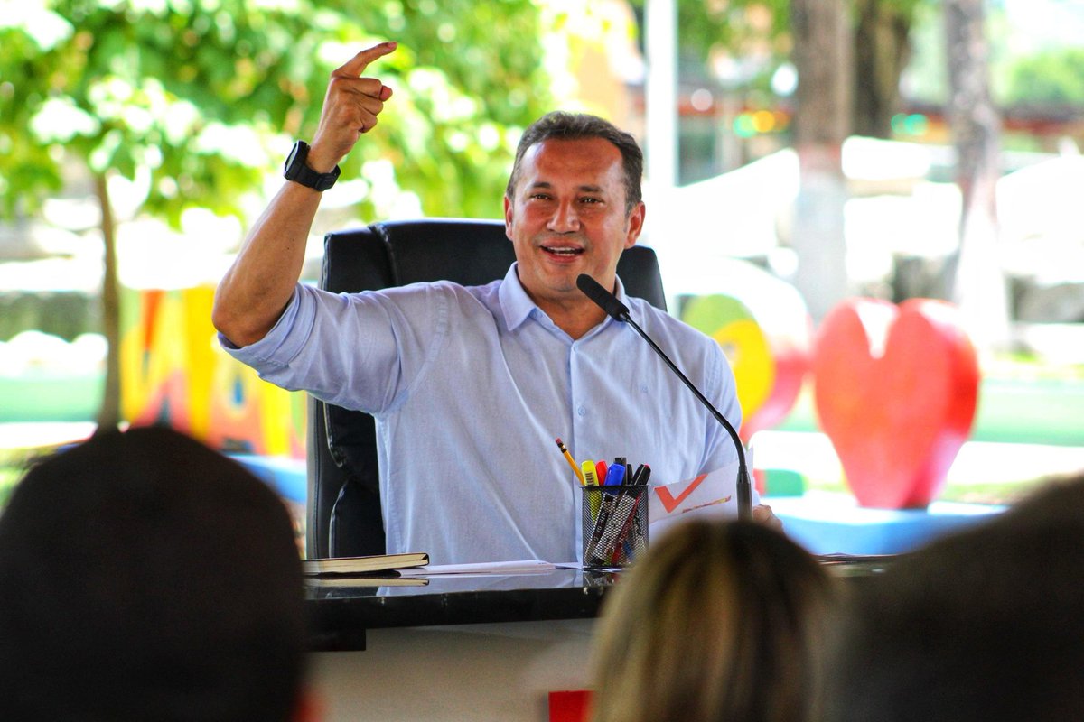 #EnVivo🔴 Guárico es y será un pueblo de paz ¡Gracias a todos los organismos de seguridad y gracias al pueblo organizado!" Afirmó el Gob. <a href="/josemvasquez/">José Vásquez</a> 

#Guárico
#MujeresPorLaPaz