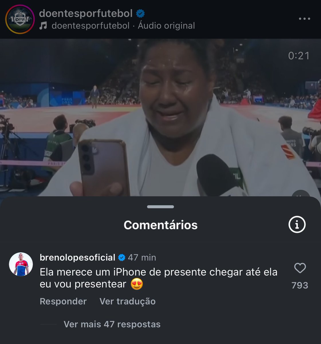 DataFutebol's tweet image. Breno Lopes, atacante do Fortaleza, vai presentear a Bia Souza com um Iphone.