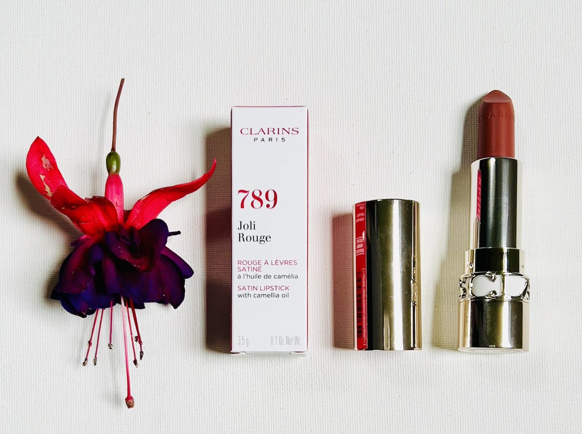 My next TwitterX beauty giveaway is Clarins' Joli Rouge Satin Lipstick in shade 789 Mocha Rouge, a beautiful neutral hue. To enter, follow <a href="/davelackie/">dave lackie</a> &amp; RT (ends 08/12) #win Wishing everyone luck in this giveaway.