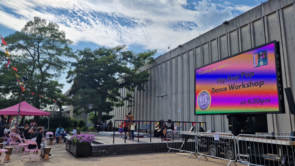 Harlow Town Centre tweet media