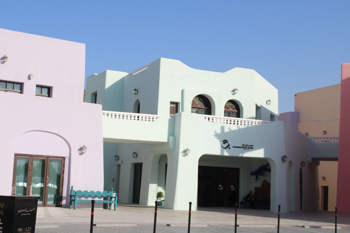 "لا شيء يؤذي الروح أكثر من بقائها عالقة في مكان لا تنتمي إليه"

#عباس_محمود_عقاد
#الأثر_الذي_يبقى