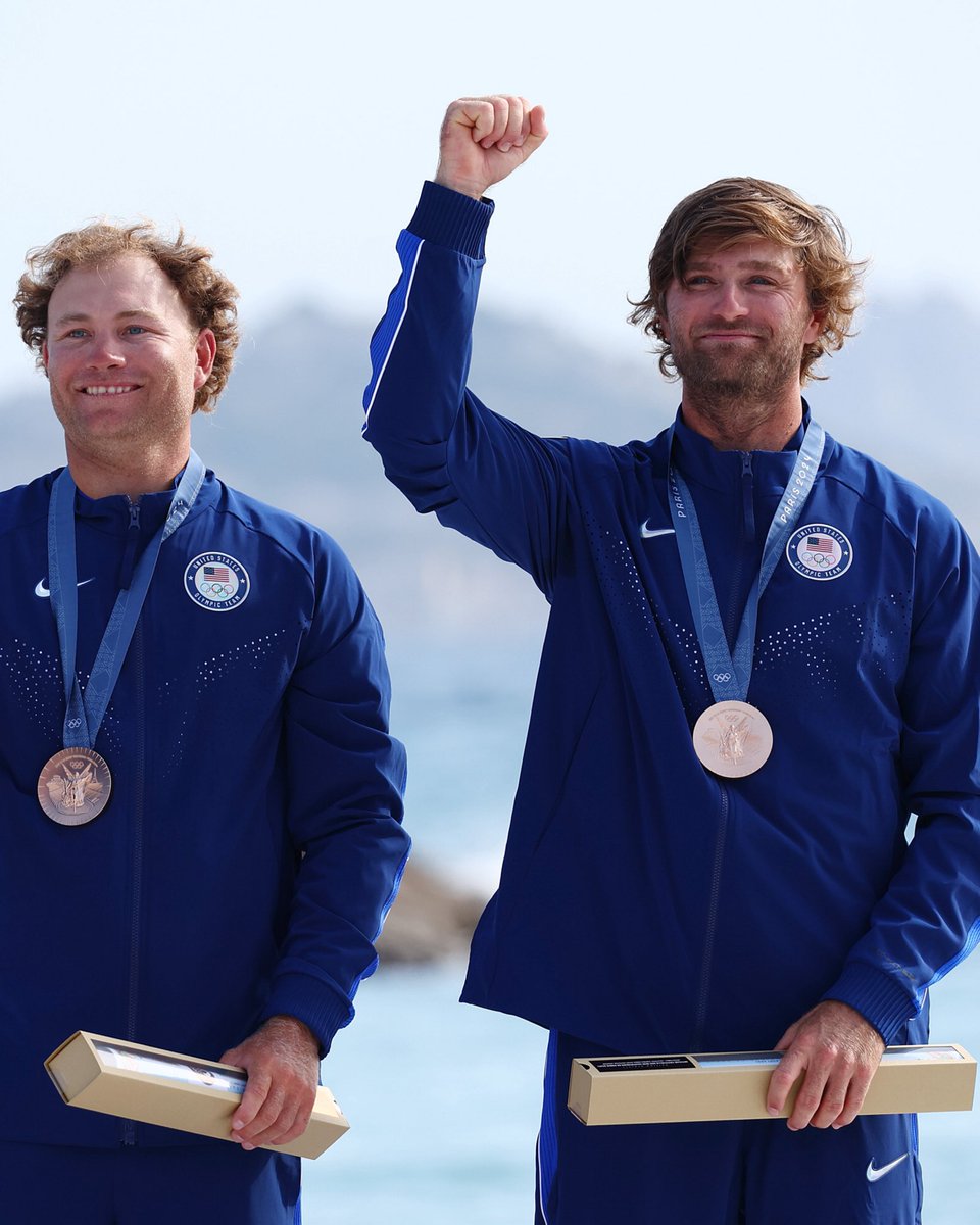 Bronze looks good on you, Hans 👏

#GoStanford x #OlympiansMadeHere