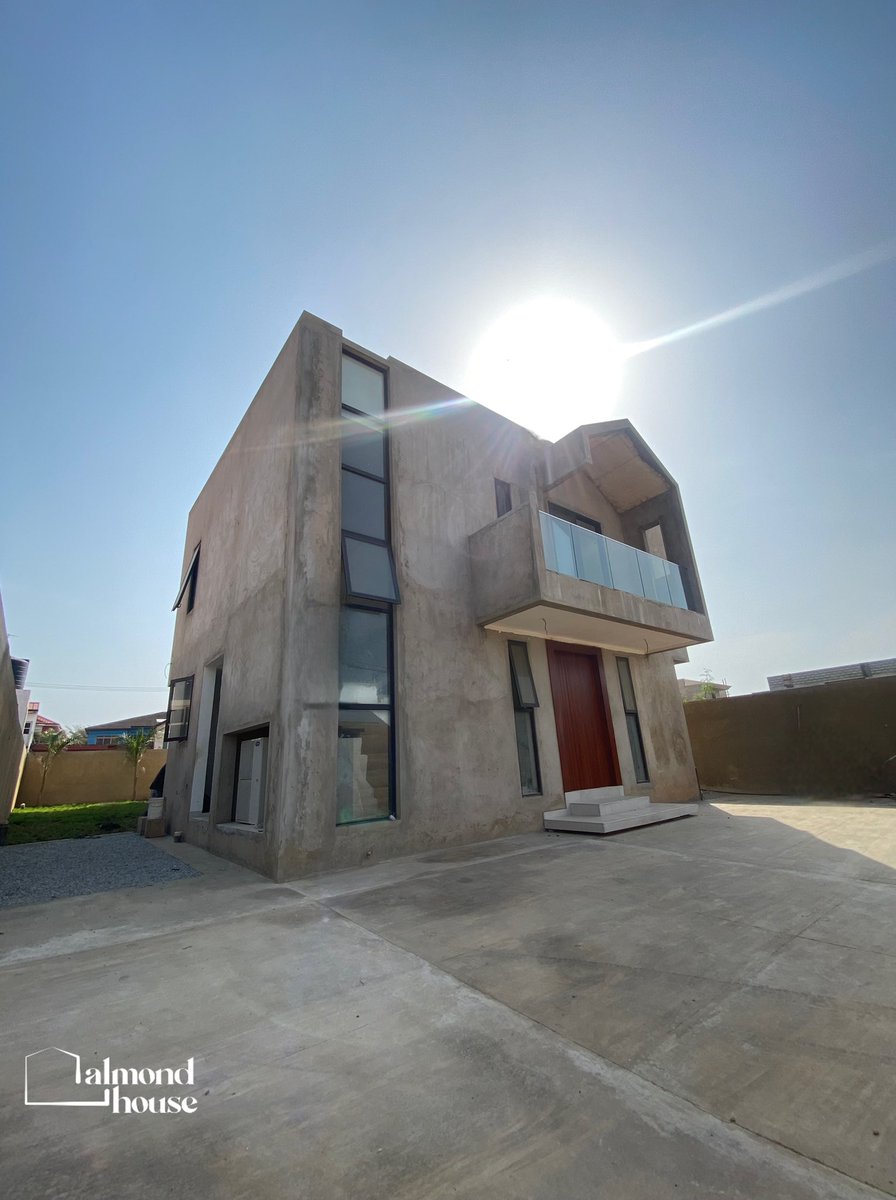 RenovaiteRealty's tweet photo. Almond House; impressive from every angle ✨

Book a viewing today 

050 044 3601

#WeAreRenovaite #propertiesforsale #propertiesinaccra #luxuryrealestate https://t.co/IjNS8ZJo9L