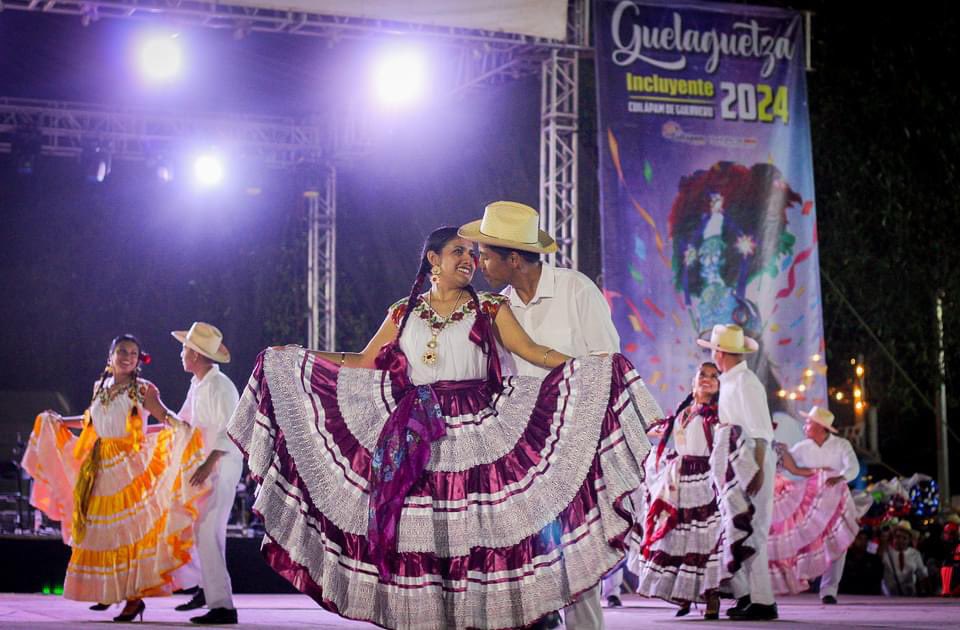 MovCiudadanoOax's tweet photo. . Terminó el mes de la Guelaguetza y les compartimos unas fotos de la #GuelaguetzaIncluyente2024 de Cuilápam de Guerrero a la cual nos invitó @JavierMorenc https://t.co/pWUdH9UZOh