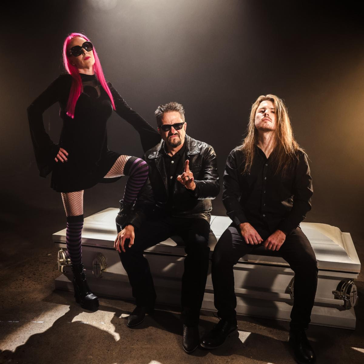 Metal Contraband (@metalcontraband) on Twitter photo RORSCHACH TEST Premieres "Belated" at <a href="/Revolvermag/">revolvermag</a> New Album Fallen Drops
October 31st. Here The New Track Exclusively
below.
Listen At Revolver revolvermag.com/music/rorschac…
Pre-order here: rorschachtest.com
<a href="/jamesgettested/">James Baker</a> RORSCHACH TEST Premieres "Belated" at <a href="/Revolvermag/">revolvermag</a> New Album Fallen Drops
October 31st. Here The New Track Exclusively
below.
Listen At Revolver revolvermag.com/music/rorschac…
Pre-order here: rorschachtest.com
<a href="/jamesgettested/">James Baker</a>