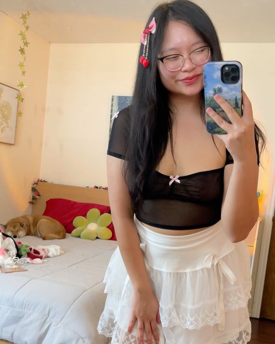 Would you invite me to lunch if we met in public? https://t.co/TUJHZKFvsC