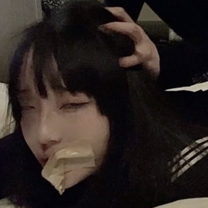 ;x (@pillbottlez) on Twitter photo 