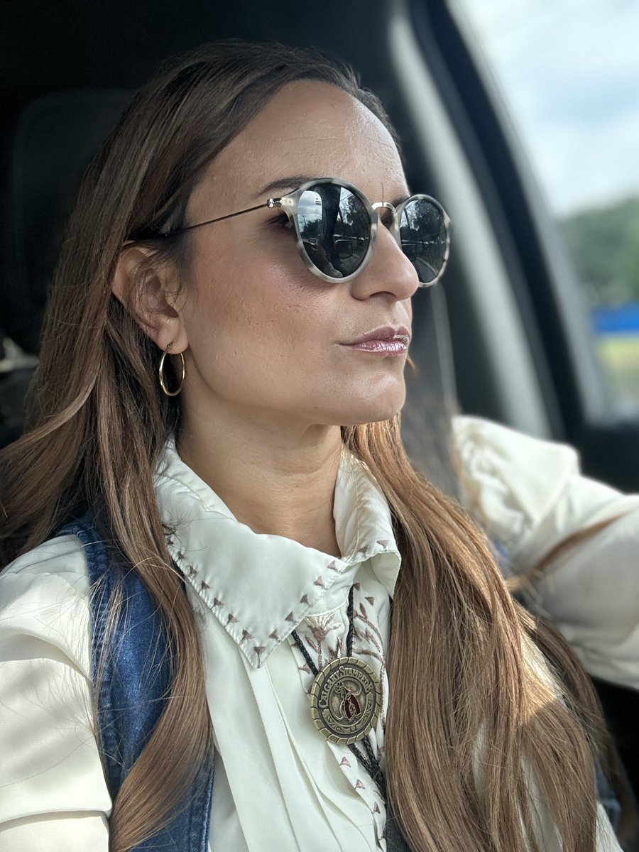 Thunder Rosa tweet media