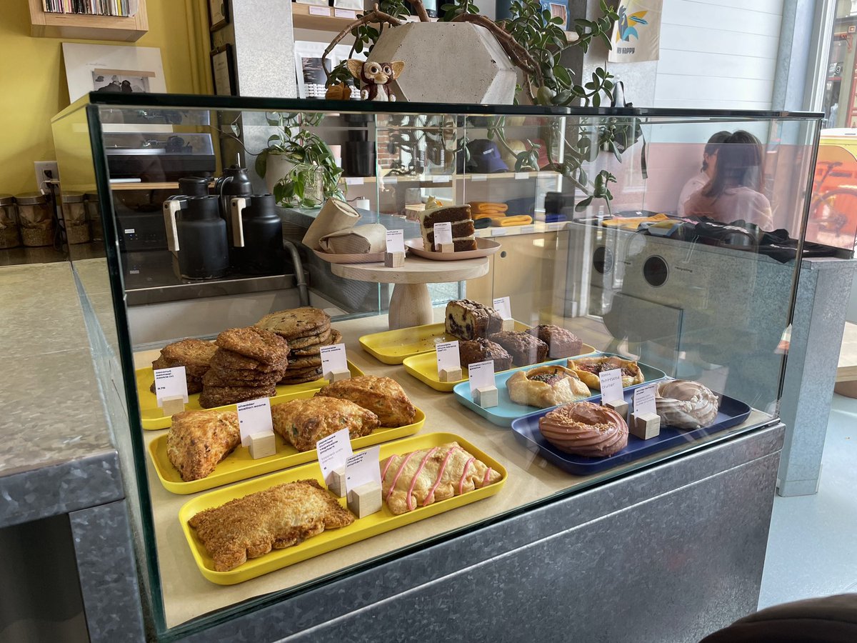 Are you looking for great coffee in Victoria BC serving up great roasters like <a href="/drumroaster/">Drumroaster Coffee</a>? Head to a <a href="/heyhappycoffee/">Hey Happy</a> location for tremendous brews in a beautiful setting

Full post: purecoffeeblog.com/2024/07/hey-ha… 

#fillinthecoffeemap