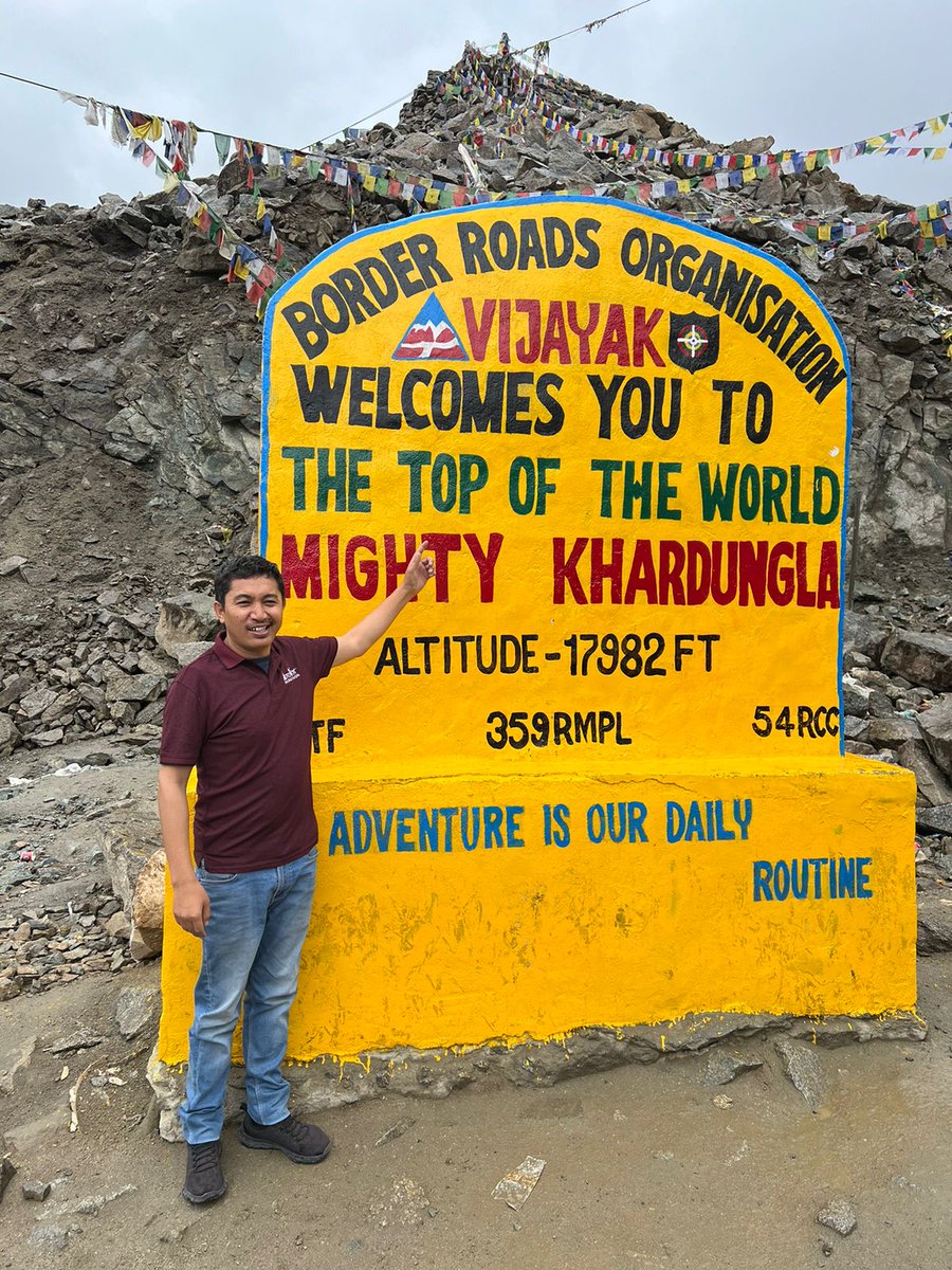 jtnladakh's tweet image. #KhardunglaTunnel: Soil testing for the 5.5 km Khardungla Tunnel is underway! This tunnel will cut travel time, support defense efforts, boost economic development, &amp;amp; provide essential infrastructure. A transformative step for Ladakh through #BorderInfrastructure by @ModiSarkar!