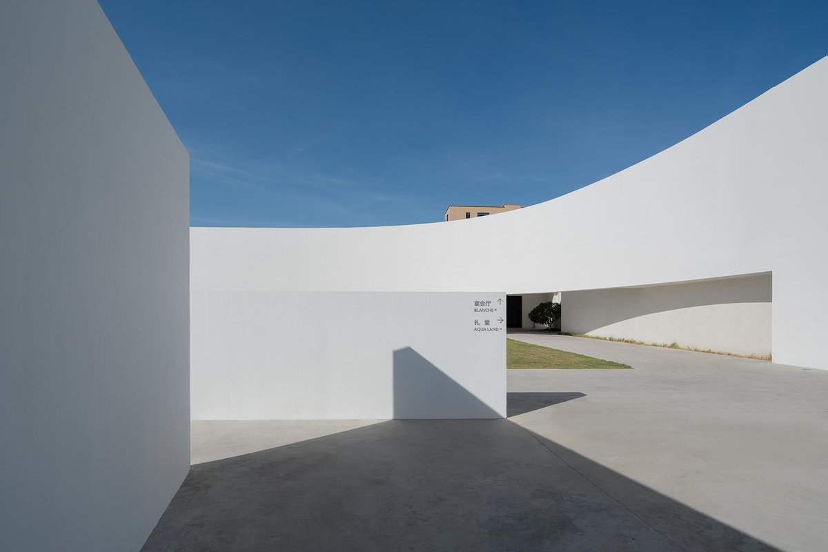 Arqenblanco's tweet image. 🏠 Future Artspace H
👷🏻 AD Architecture
📸 ZC Studio 
📍Shantou, China

arquitecturaenblanco.com/proyectos/cult…

#china #arquitecturachina #chinesearchitecture #arquitecturaenblanco #arquitectura #diseño #architecture #architectureinwhite