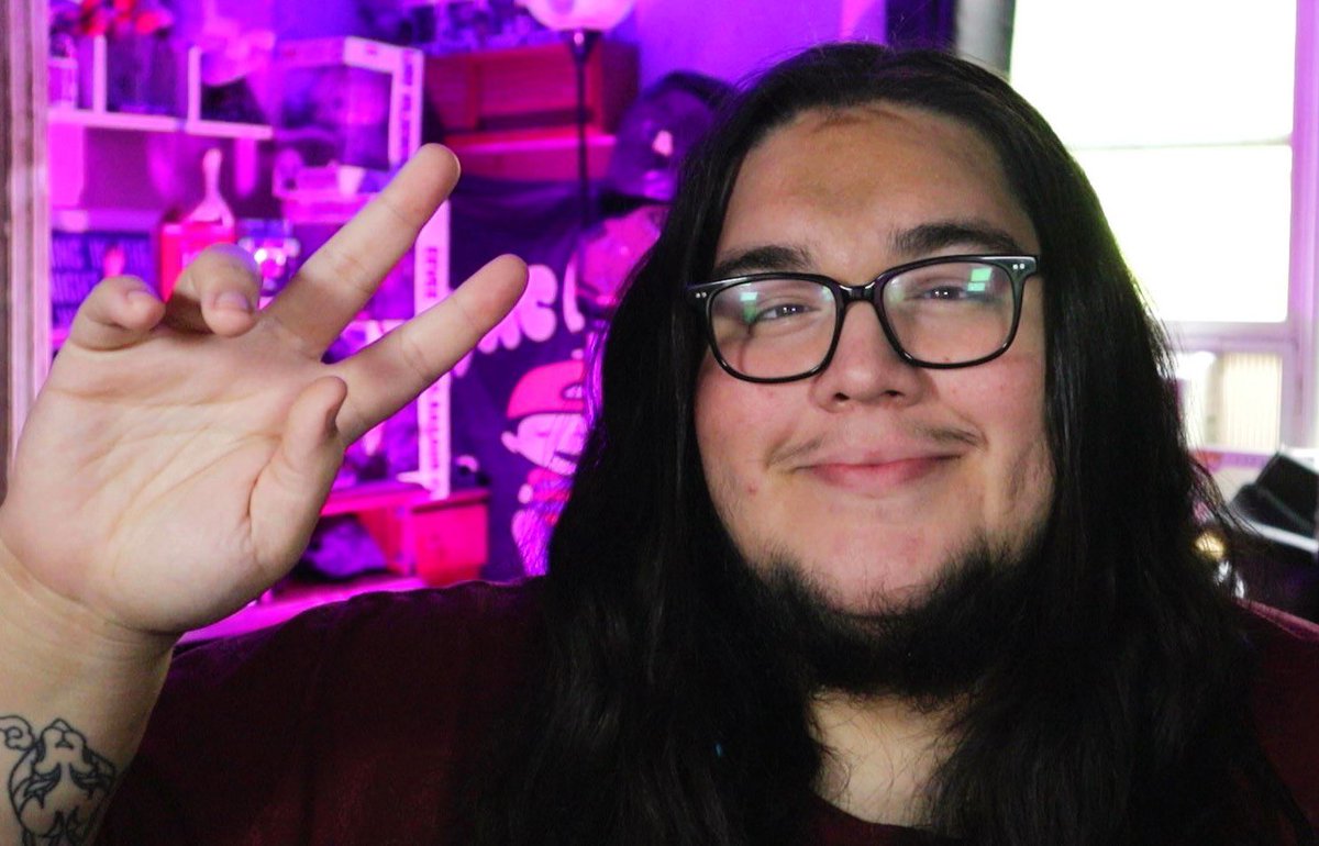 ITS TIME!! 

LIVE FOR THE FIRST TIME IN A MONTH!

LINCOLNBIOGRAPHY!