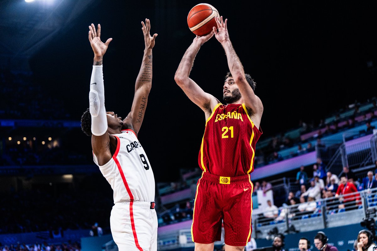 🏀🇪🇸 𝐋𝐀 𝐅𝐀𝐌𝐈𝐋𝐈𝐀 HA SIDO, ES Y SERÁ SIEMPRE UN ORGULLO PARA TODOS NOSOTROS.

❤️ Gracias por darlo todo, por esa garra, por luchar hasta el final, 𝐕𝐎𝐋𝐕𝐄𝐑𝐄𝐌𝐎𝐒.

📸 <a href="/BaloncestoESP/">Baloncesto España</a>