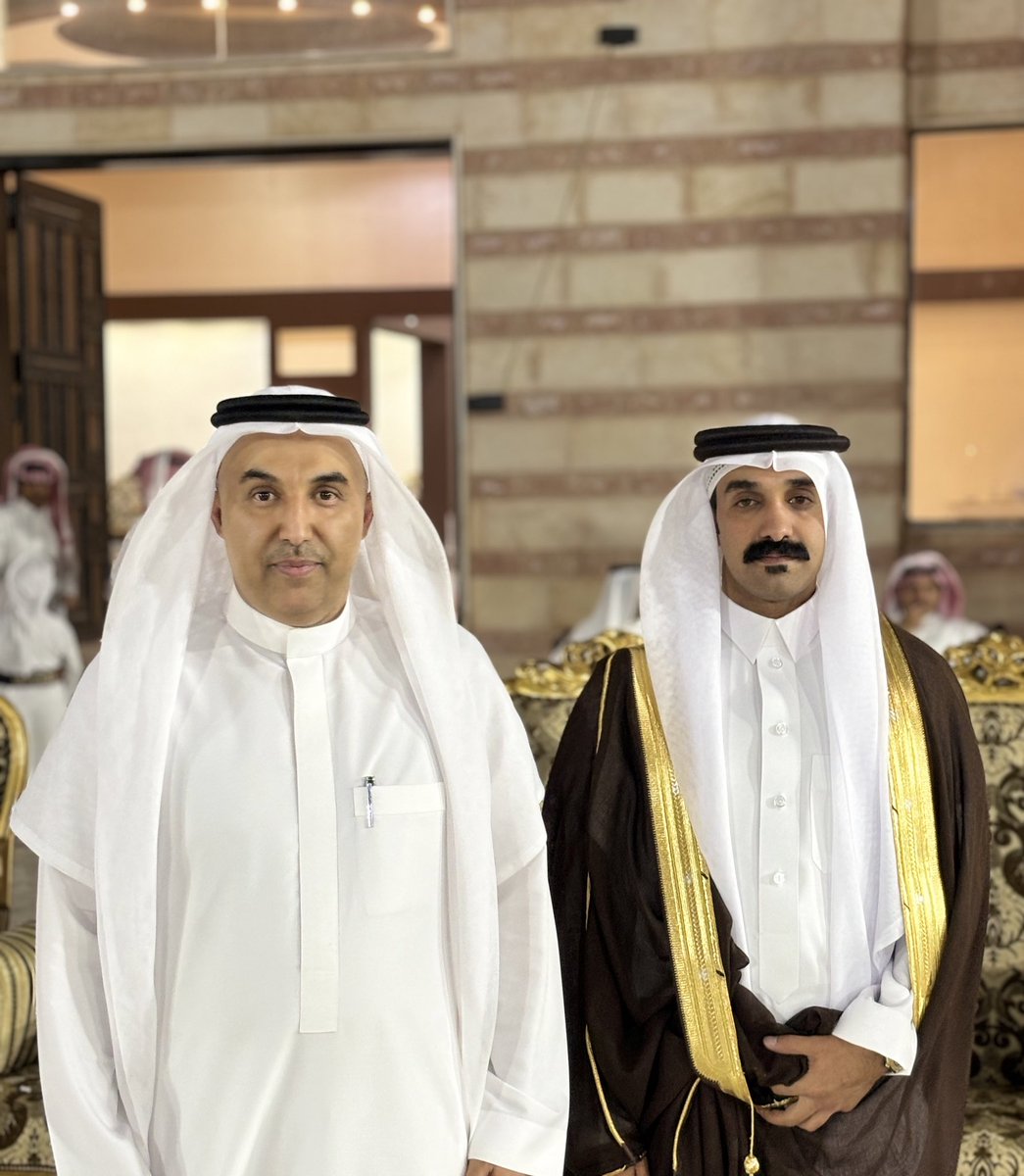 تهنئة 

#افراح_ ال دويس

في ليله زواج / حسين بن محمد عاطف ال دويس  

  مساء هذا اليوم الجمعة 
الموافق 2/8/2024 م

الف مبروك وبالرفاه والبنين🌷
#نجران_الان