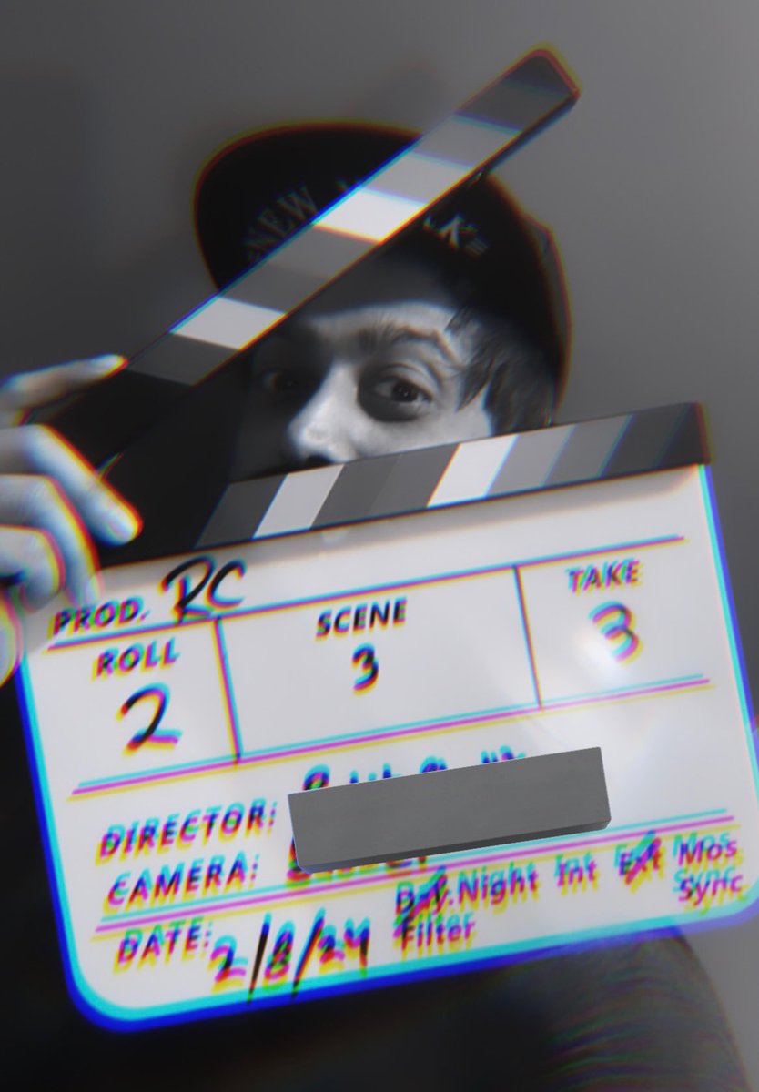 Lens_On_Eye's tweet photo. The only Clap 🎬that excites me 🥰
#shootlife #clapboard #bollywood https://t.co/LLZ9ch09oe