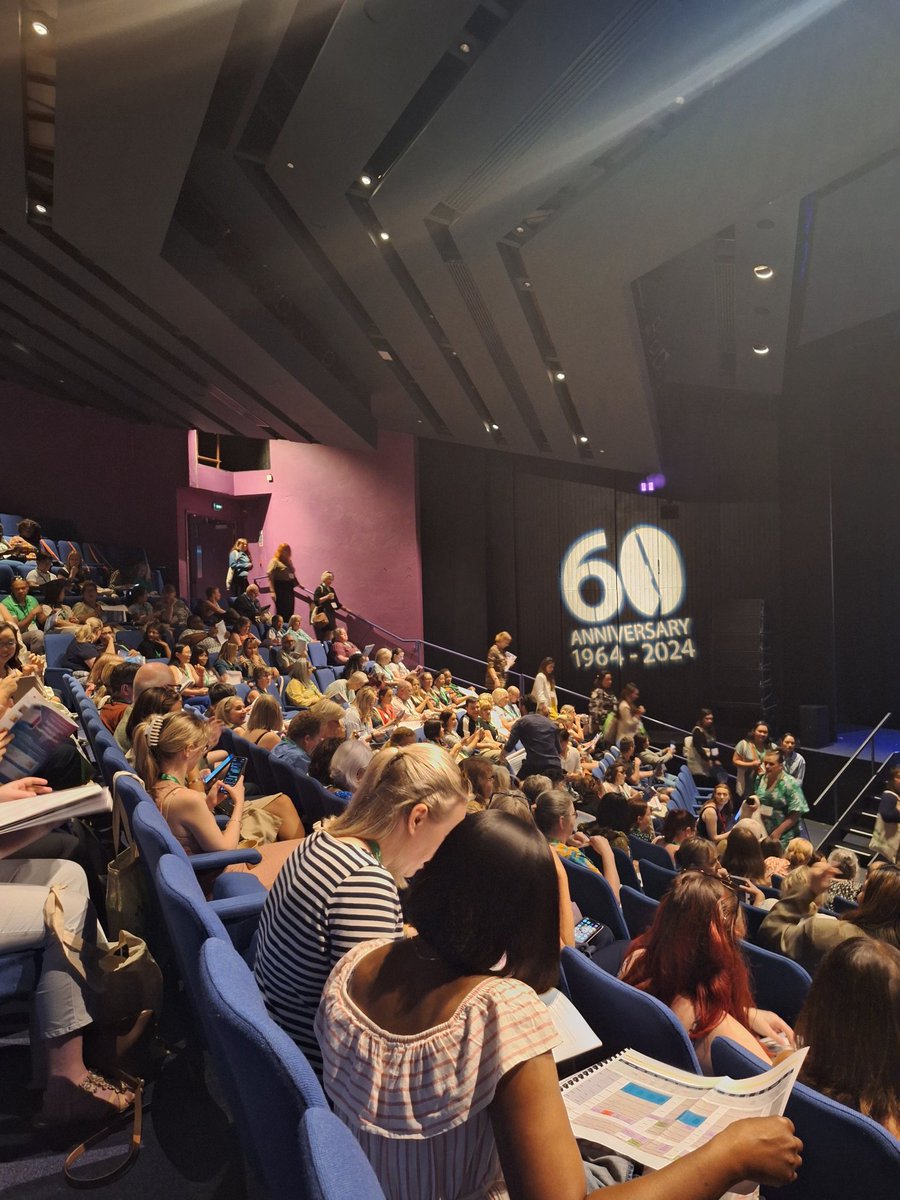 Ema Barzinskaite tweet media