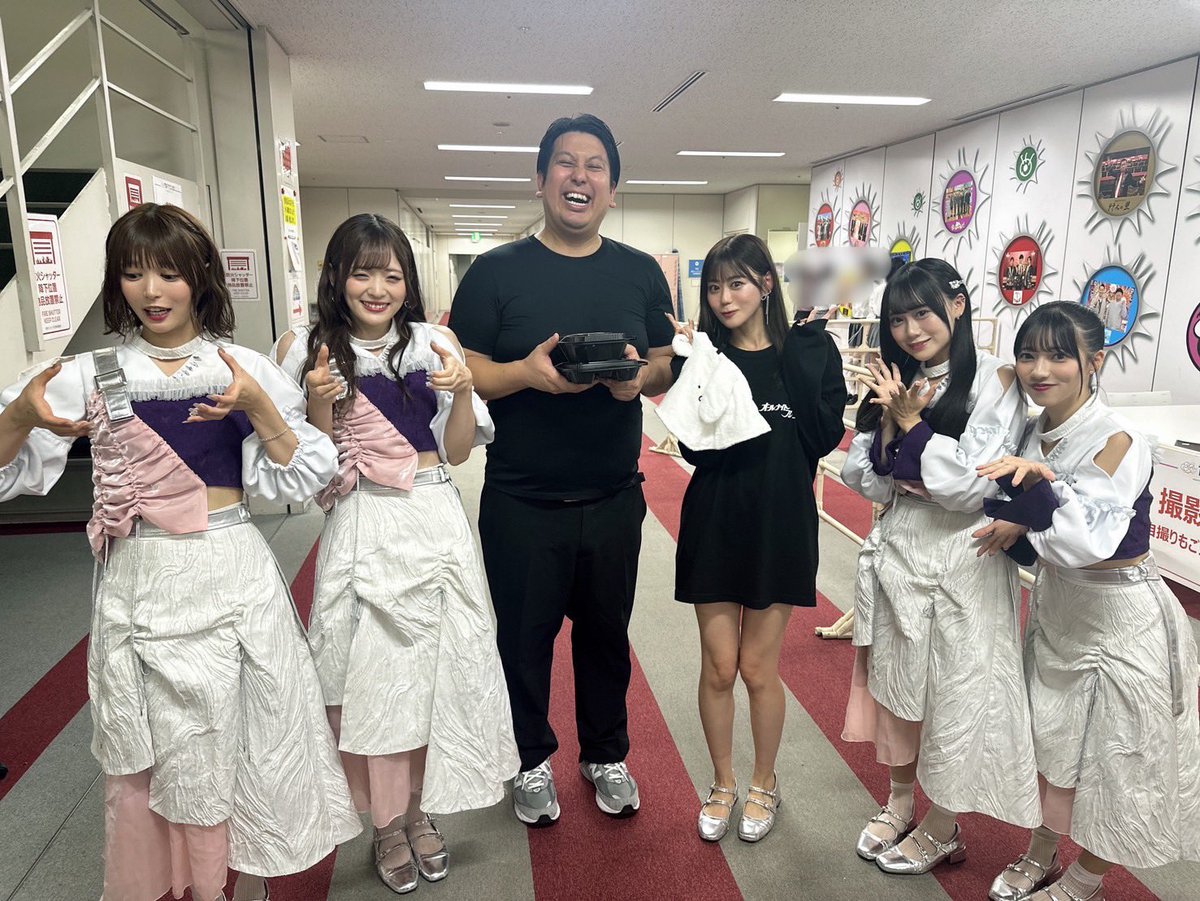 衛星とカラテア@11/18 Zepp DiverCityワンマン on X